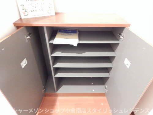 ヴィラ・アンボワーズの玄関