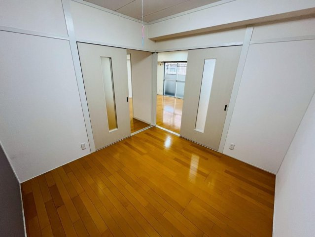 ファーストライフ大手町の居間・リビング