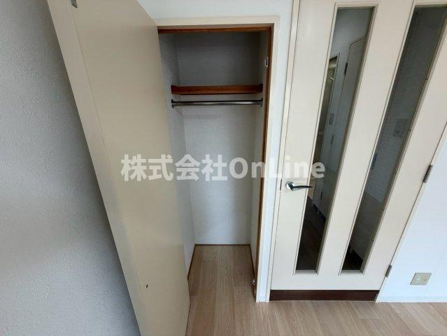 大阪市平野区加美西１丁目の賃貸マンションの収納