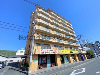 【外観】 | 　エステート野崎 | 外はこのようになっています