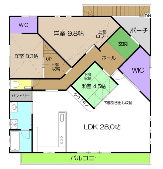 「敷地内同居ができる2棟」高知市長浜　中古一戸建ての間取り|収納充実！小上がりの畳コーナーやロフトなど変化に富んだワンフロア☆