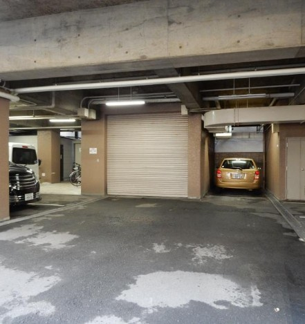 プライムハイツの駐車場