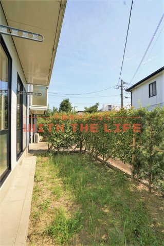 フラワーガーデン津福【10,000円キャッシュバック対象物件】のバルコニー|開放的で明るい空間を演出してくれるバルコニーです