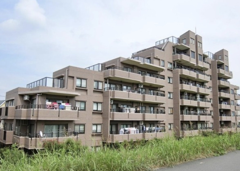 【外観】 | ご自宅から現地まで、当社スタッフがお車にて、「お迎え・お送り」をしております。ぜひお気軽にお問い合わせくださいませ♪