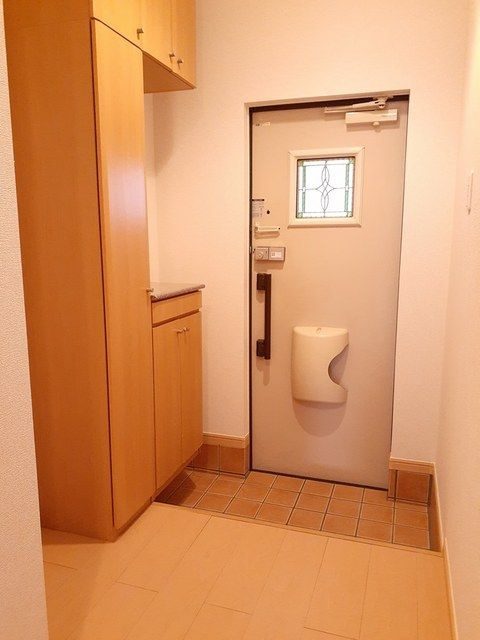 ソーレ（ｓｏｌｅ）　刈谷市近郊の賃貸ならクラスホーム刈谷店の玄関