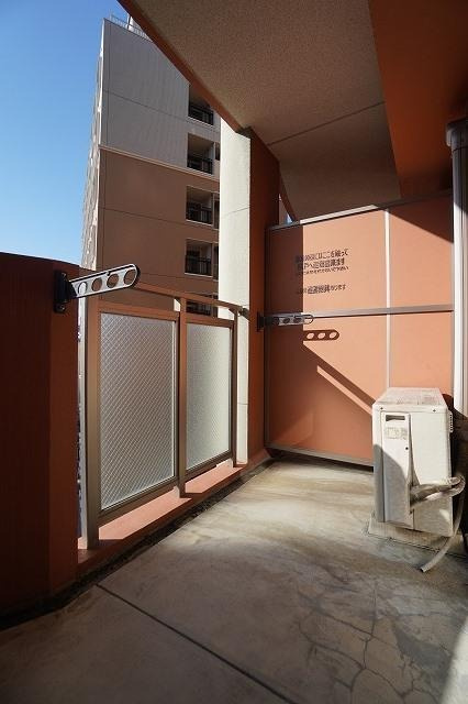 福岡市中央区渡辺通５丁目の賃貸マンションのバルコニー|物件の画像10