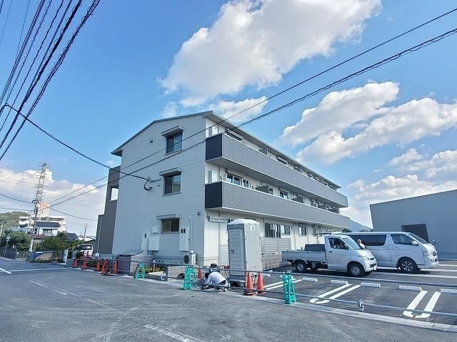 Studie GAMOUのエントランス