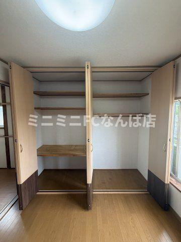 堺市西区家原寺町戸建ての収納