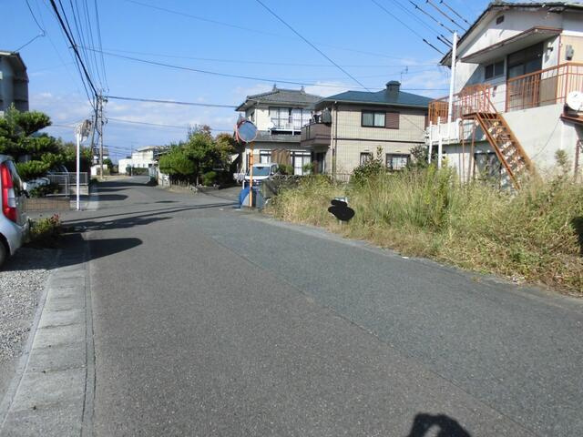 八代市古城町住宅用地の前面道路含む現地写真| 