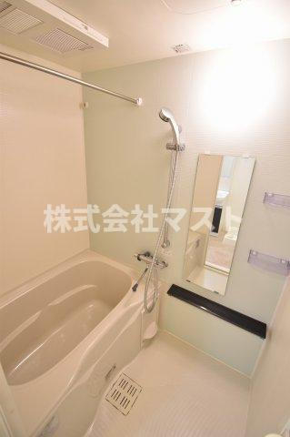 セオリー天神橋アベニールの浴室