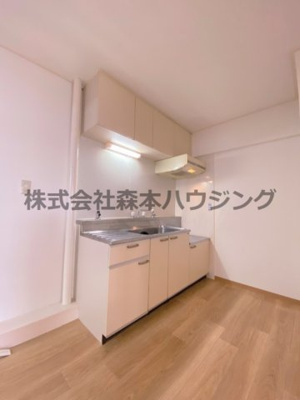 【キッチン】 | 　丸信リバーサイドコーポ1棟 | お料理しやすいキッチンです