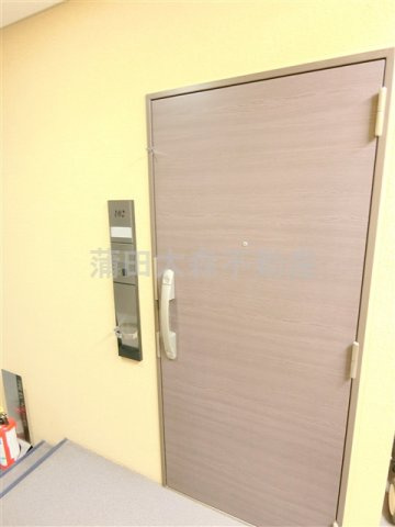 ラインハウス池上の玄関