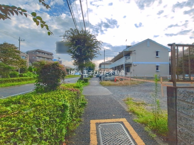 『八王子市新築戸建て』八王子市下柚木2-9-12【仲介手数料無料】　１期の前面道路含む現地写真|～仲介手数料無料☆八王子ひなた不動産～八王子市下柚木　新築戸建て
