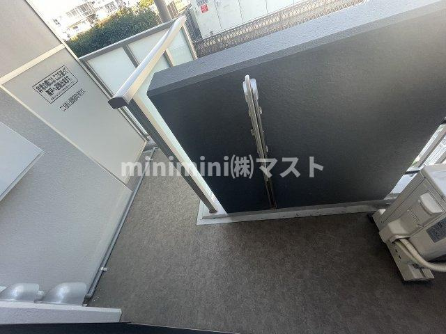 アーバネックス阿波座駅前のバルコニー