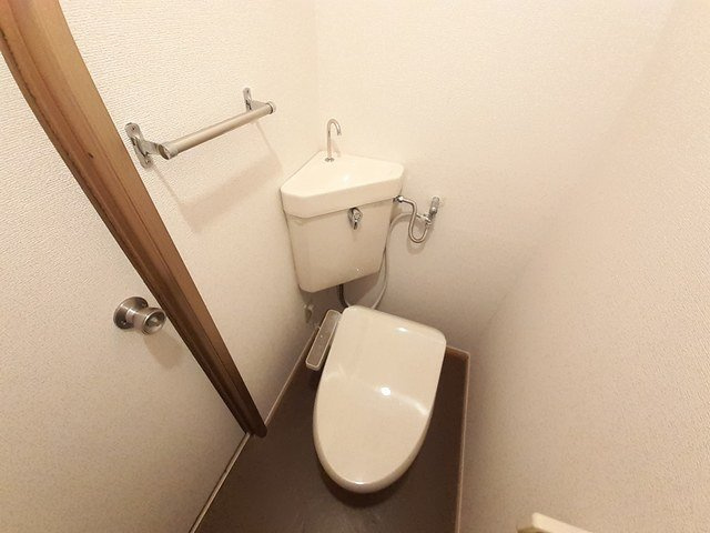 ルミエール萩の台のトイレ|ゆったりとした空間のトイレです