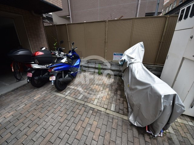 釣鐘町エクセルハイツのその他共用部分|釣鐘町エクセルハイツ　バイク置き場