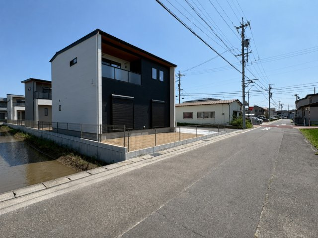 ダイマルタウン　岐阜市中鶉第10　全４区画分譲の外観|■全体写真　
■ヤマダ不動産　株式会社リライフ　