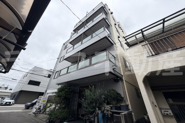 カキヤハイツの外観