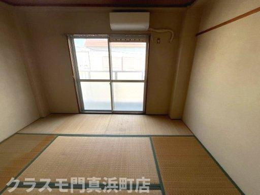 ラフォーレ古川橋の居間・リビング