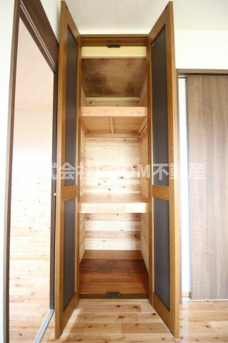ひなたアパートの収納|ちょっとした収納スペースも充実しています