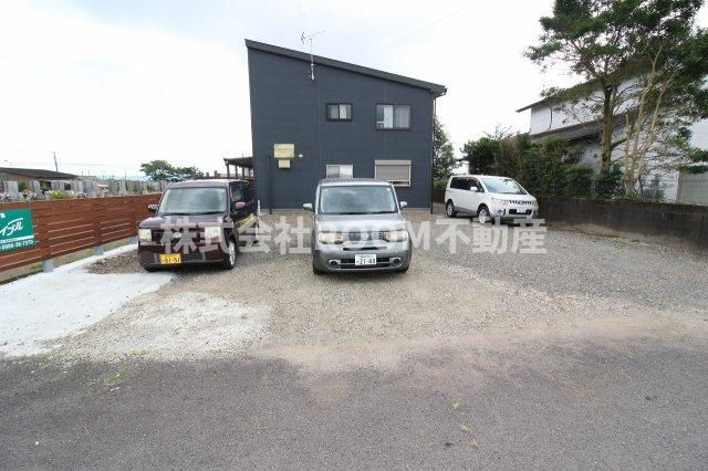 ひなたアパートの駐車場|駐車場です