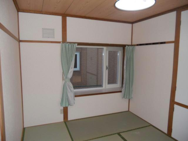エステート豊川Ｂの和室