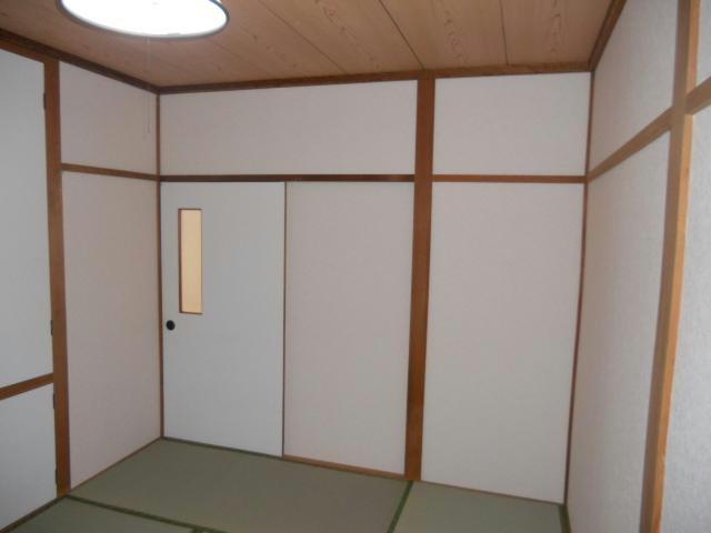 エステート豊川Ｂの和室
