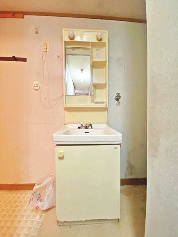 中古戸建　旭区今市1丁目の独立洗面台