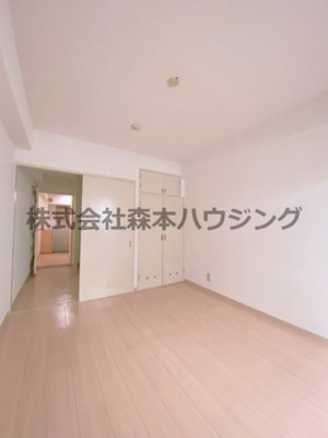 【洋室】 | 　Fromホキタ1番館 | 使い勝手のいい洋室です
