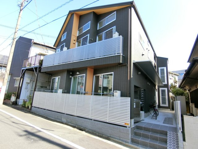 スタイルレジデンス新江古田のエントランス