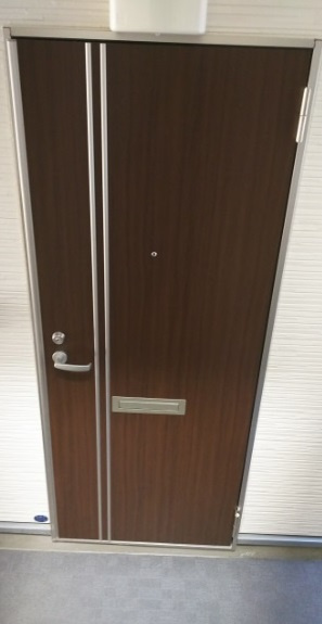 カレッジヒルズ小竹向原の玄関