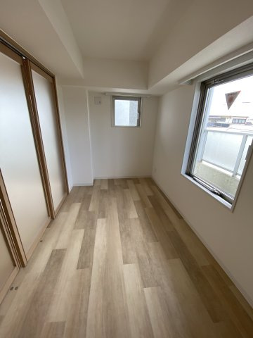 レジデンス池袋要町の寝室