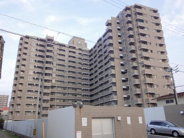 サーパス中須賀