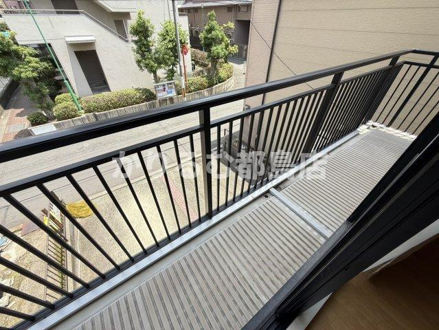 ライラック野江のバルコニー