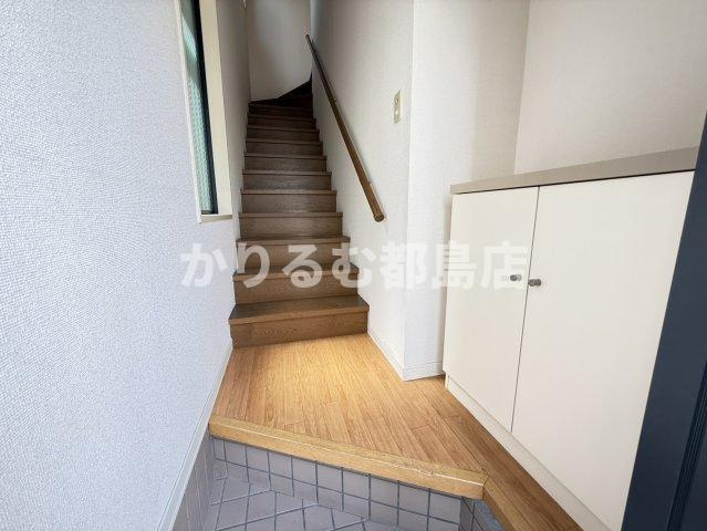ライラック野江の玄関