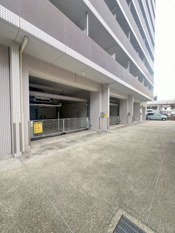 Groove　Mukogawaの駐車場