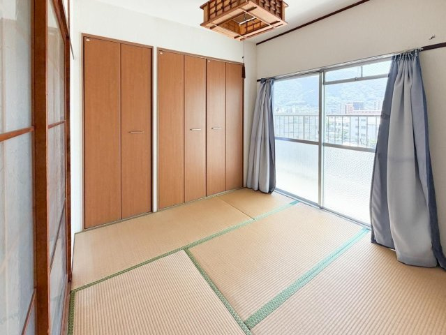 久野ビルの寝室
