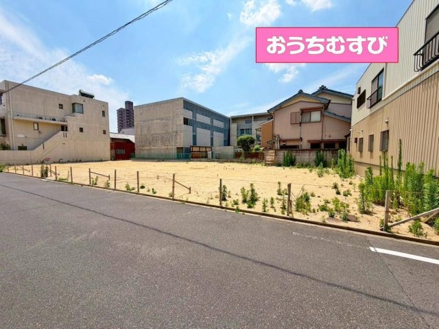 北区東長田町1期(残1棟)の前面道路含む現地写真