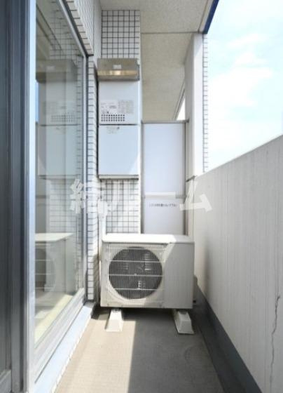豊島区池袋本町１丁目の賃貸マンションのバルコニー