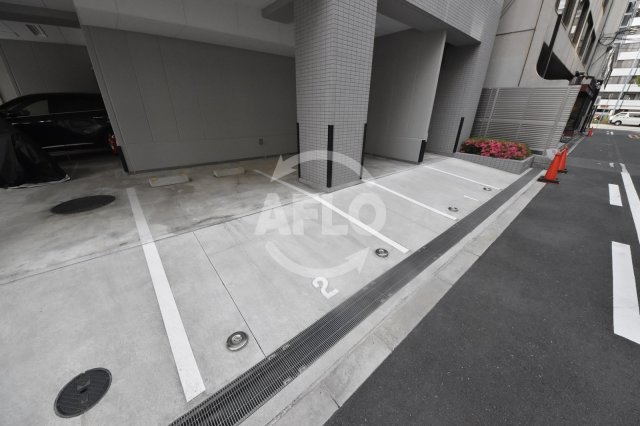 ノルデンハイム南森町の駐車場|ノルデンハイム南森町　駐車場