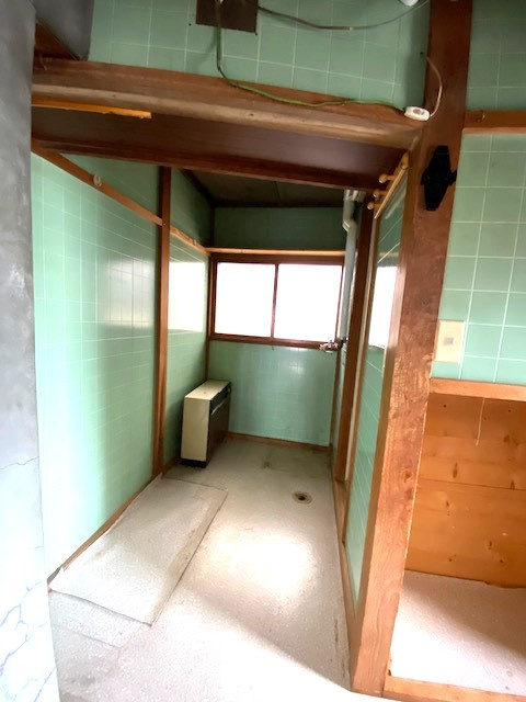 【商談中】大空町女満別西4条5丁目中古住宅の脱衣所