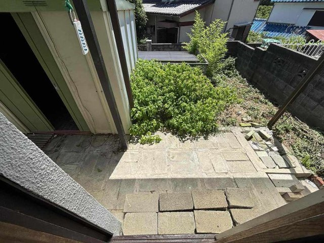 雲雀ヶ丘2丁目戸建の庭