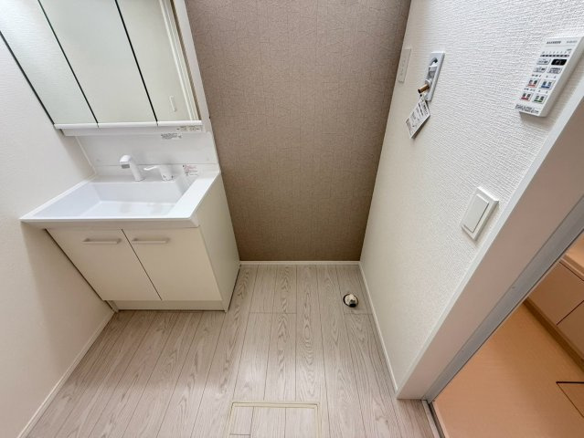 よかタウン／東区昭和町２期／１号棟のランドリースペース