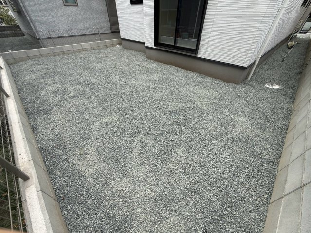 よかタウン／東区昭和町２期／１号棟の庭