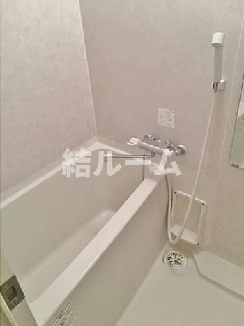 練馬区練馬４丁目の賃貸マンションの浴室|別号室参考写真