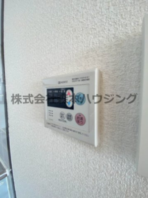 【設備】 | 　グレイシィーK・Y | ※同タイプ別室の写真となります。
　設備内容や内装色調など相違がある場合は実際のお部屋の現状優先となります。
