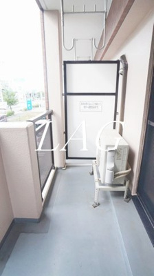 【バルコニー】 | フローリッシュマンション | バルコニーです。