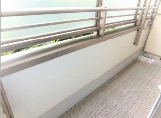 【バルコニー】