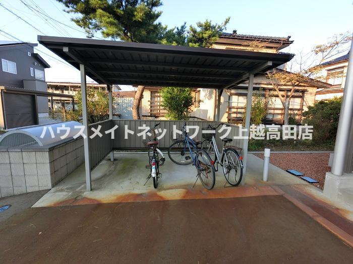 プラムコートの設備|駐輪場