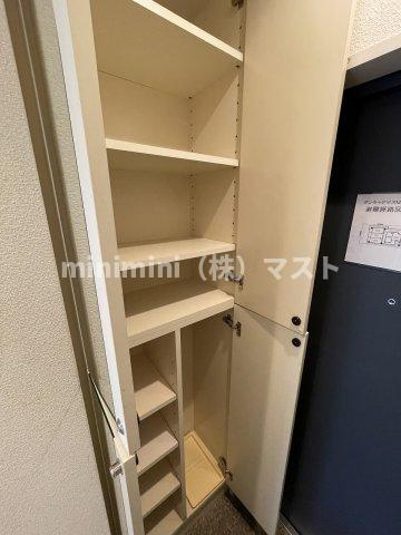 サンキャドマスミナミ堀江の収納